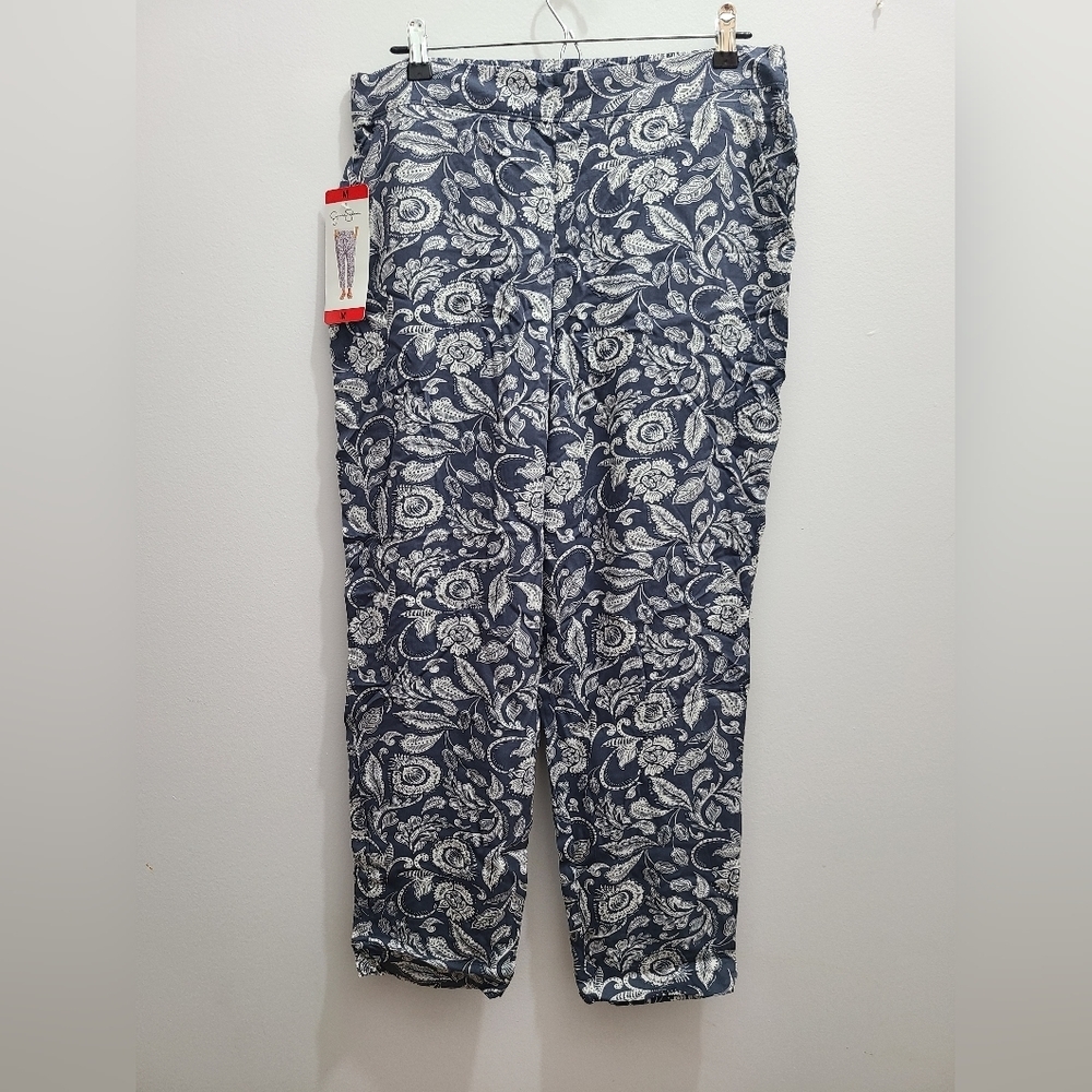 Jessica Simpson Women's Batik Flora Print Sweatpants​